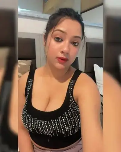Call Girls Service Patiyali