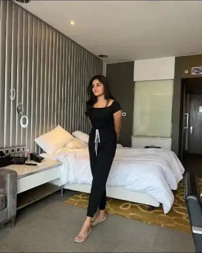 Patiyali Call Girl Service